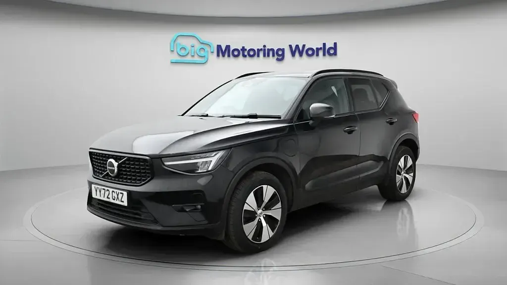 Usado Volvo XC40 Plus 211 HP (155 kW) 2022 Preto SUV