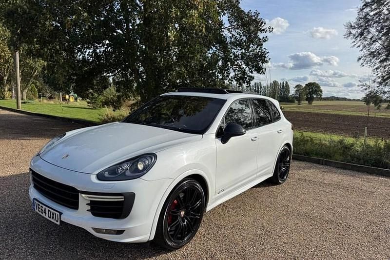 Used 2015 Porsche Cayenne SUV | £19,991 (Good price) - Image 1/1