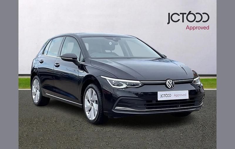Used VW Golf VIII Style 147 HP (108 kW) 2020 Black Hatchback