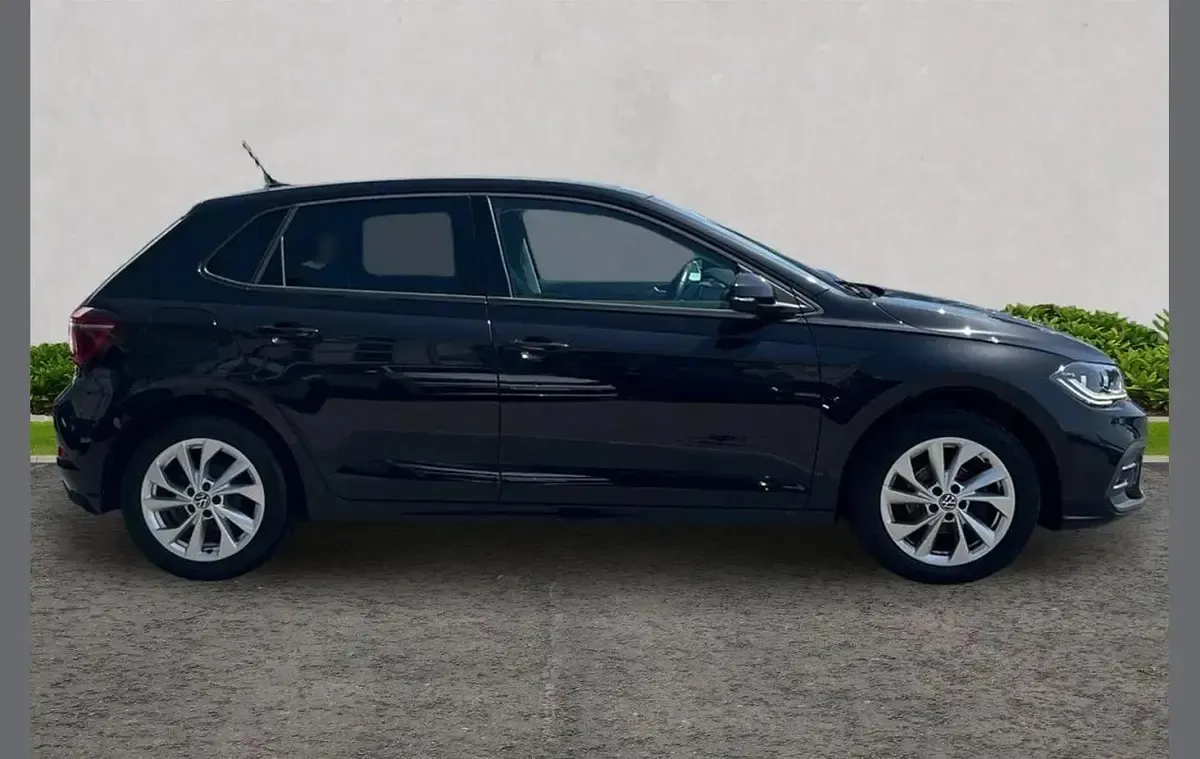 Used VW Polo Style 95 HP (69 kW) 2023 Black Hatchback