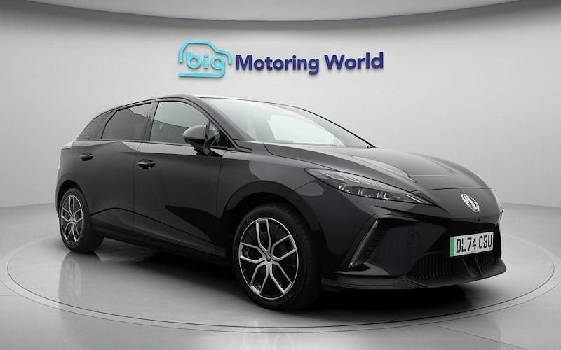 Used MG MG4 EV Trophy 319 kW (435 HP) 2024 Black Hatchback