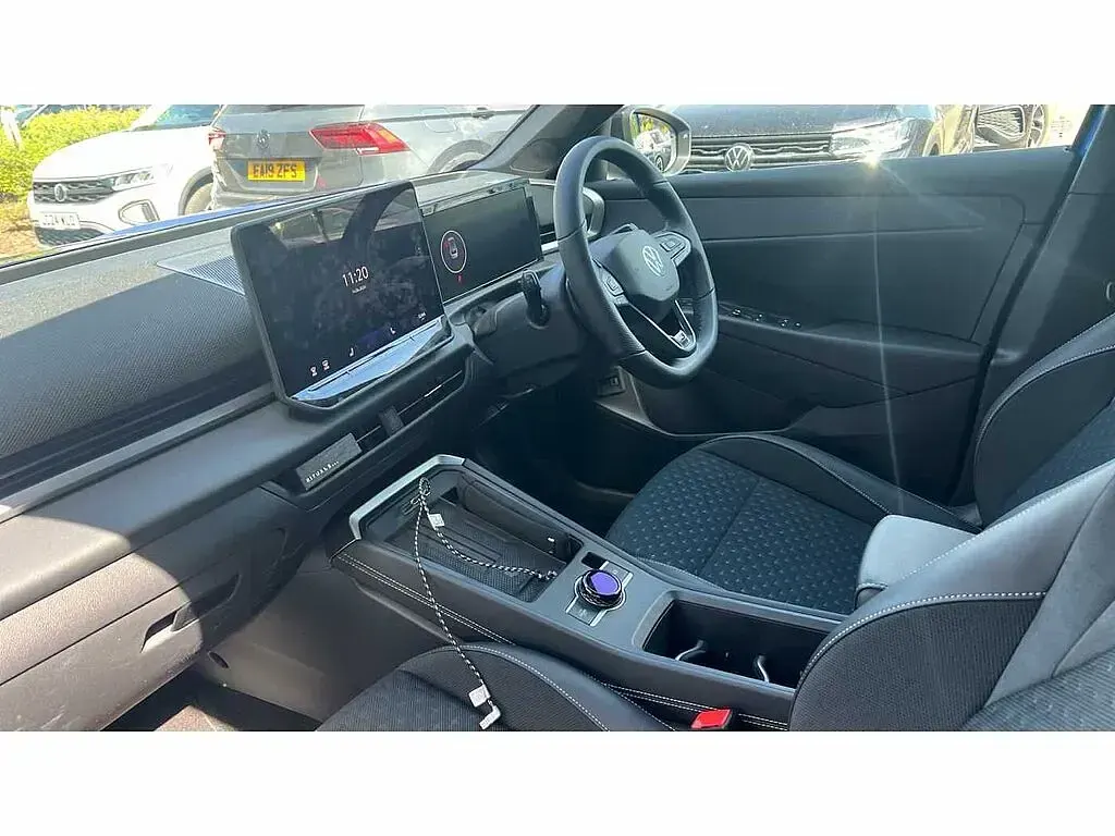 Used VW T-Roc R-line 150 HP (110 kW) 2026 Celestial blue metallic SUV