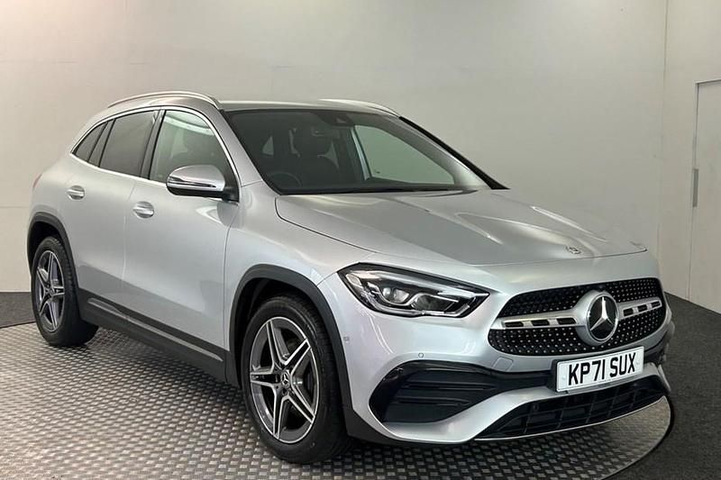 Used 2021 Mercedes GLA200 Executive SUV | £25,750 (Fair price) - Image 1/1