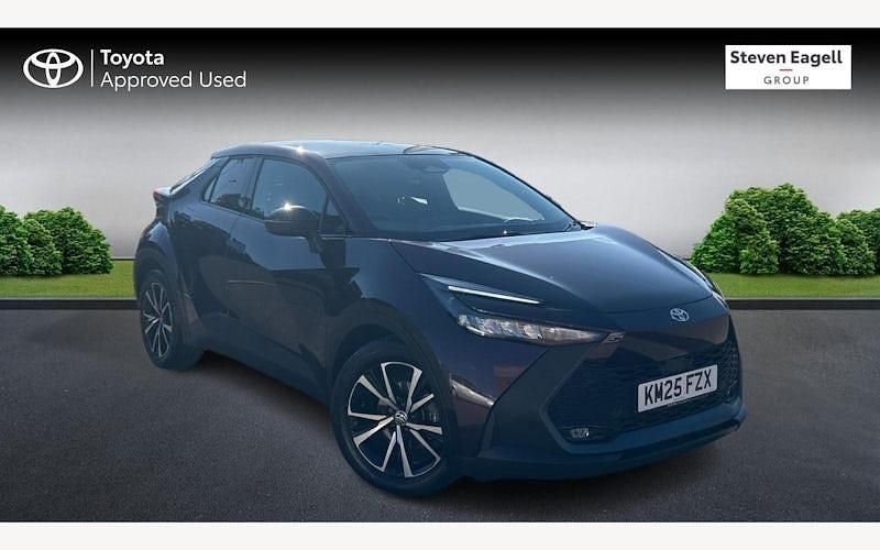 Used 2026 Toyota C-HR Design SUV | £28,966 (Expensive) - Image 1/4