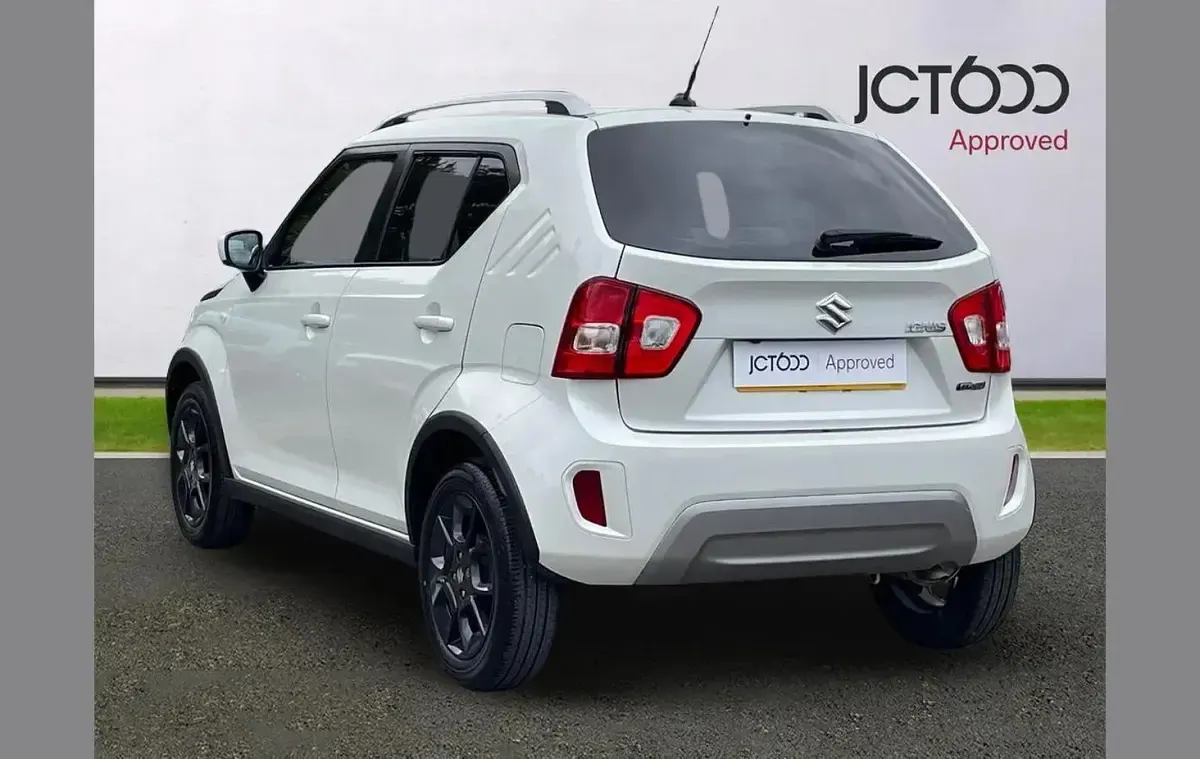 Used Suzuki Ignis SZ-T 83 HP (61 kW) 2021 White SUV