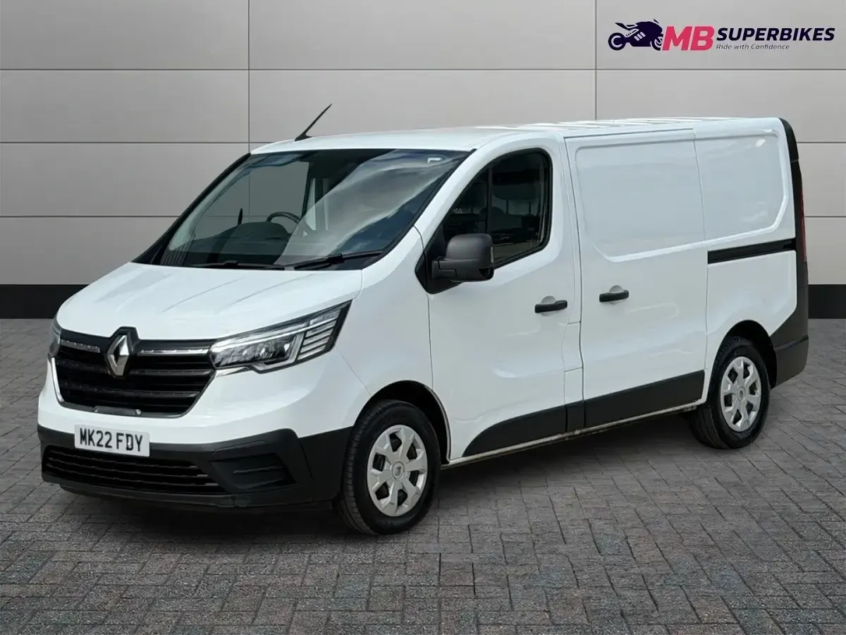 Used Renault Trafic Business 2022 White MPV