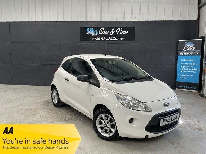 White Used 2015 Ford Ka Studio Hatchback | £3,790 (Fair price) - Image 1/4