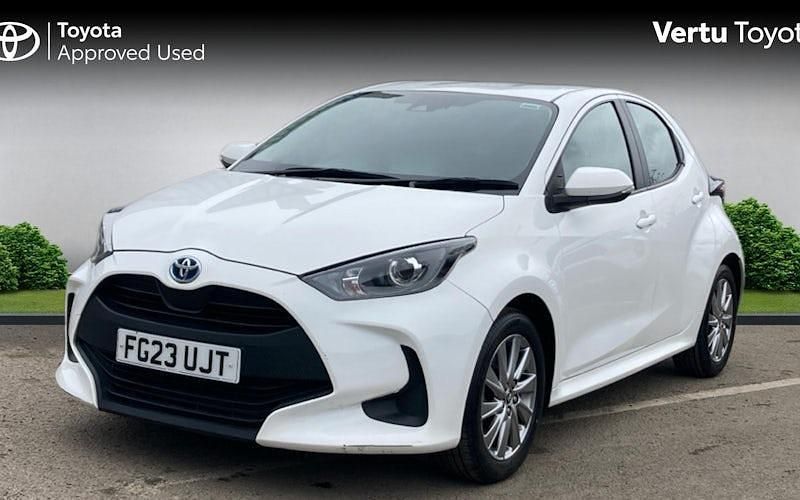 Used Toyota Yaris Hybrid 116 HP (85 kW) 2026 Hatchback