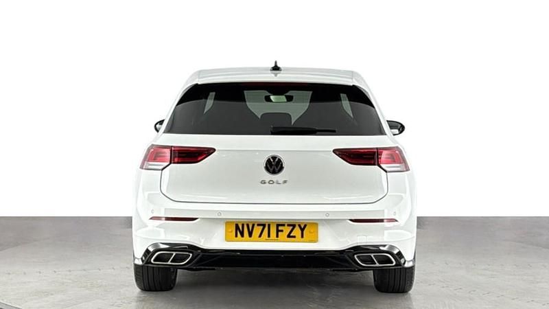Used VW Golf VIII R-line 150 HP (110 kW) 2022 White Hatchback