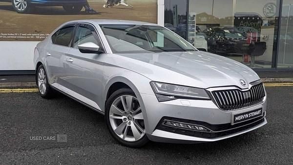 Silver Used 2020 Skoda Superb SE L Hatchback | £18,990 (Fair price) - Image 1/4