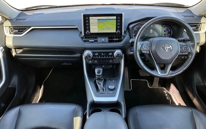 Used Toyota RAV4 222 HP (163 kW) 2025 SUV