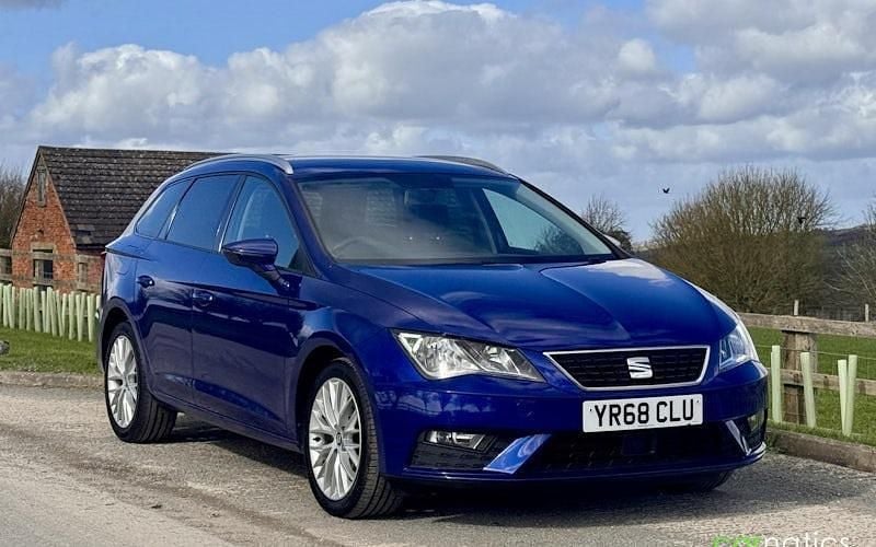 Used Seat Leon SE Dynamic 116 HP (85 kW) 2018 Estate