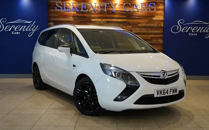 Used Vauxhall Zafira Tourer SRi 131 HP (96 kW) 2015 MPV