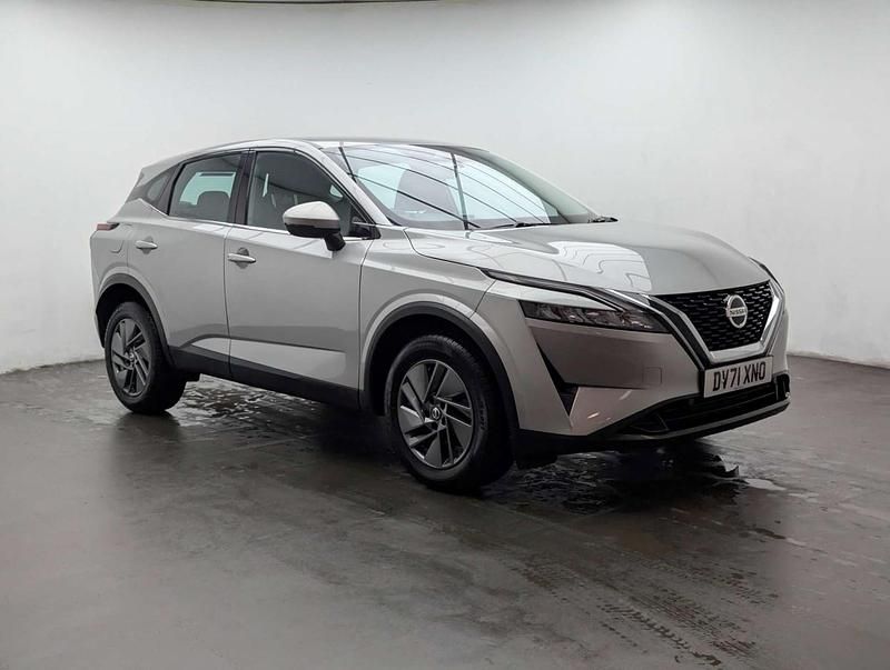 Used Nissan Qashqai Acenta Premium 2021 Silver SUV