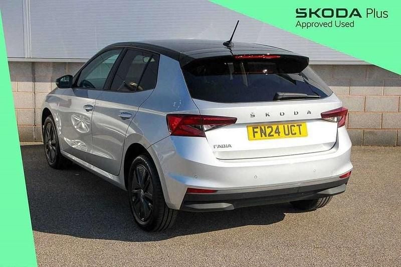 Used Skoda Fabia Colour Edition 94 HP (69 kW) 2024 Brilliant silver metallic body / black magic pearl effect roof Hatchback