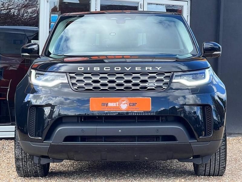 Used Land Rover Discovery 5 SE 2021 Black SUV