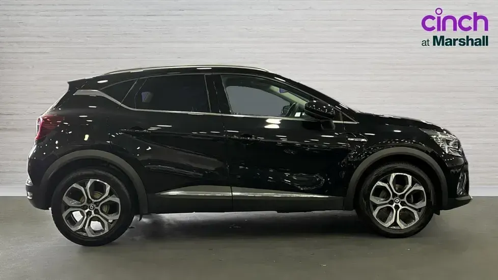 Used Renault Captur Techno 91 HP (66 kW) 2024 Black SUV