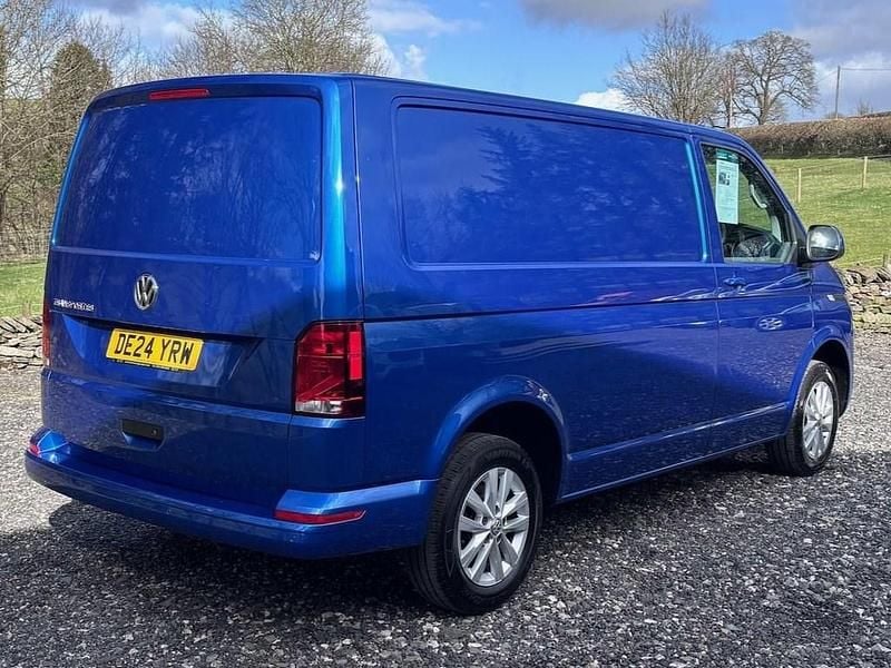 Used VW Transporter Highline 110 HP (80 kW) 2024 Blue Van