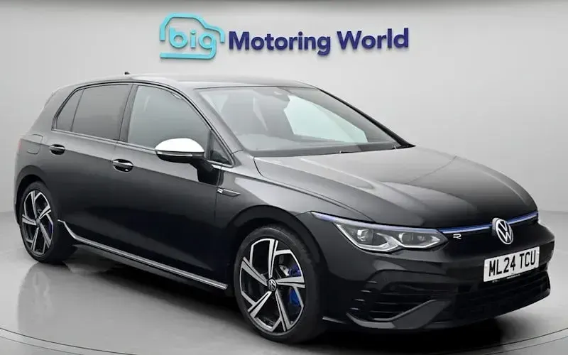 Used VW Golf VIII R 320 HP (235 kW) 2024 Hatchback