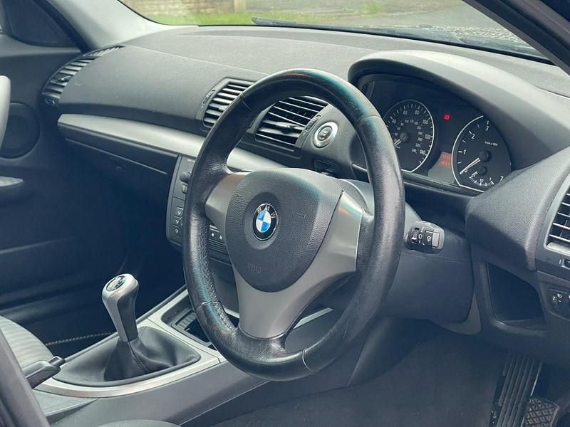 Used BMW 116 Sport Line 2006 Black Hatchback