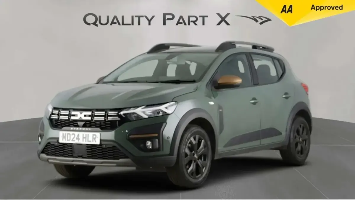 Używany Dacia Sandero Extreme 100 KM (73 kW) 2024 Zielony Hatchback