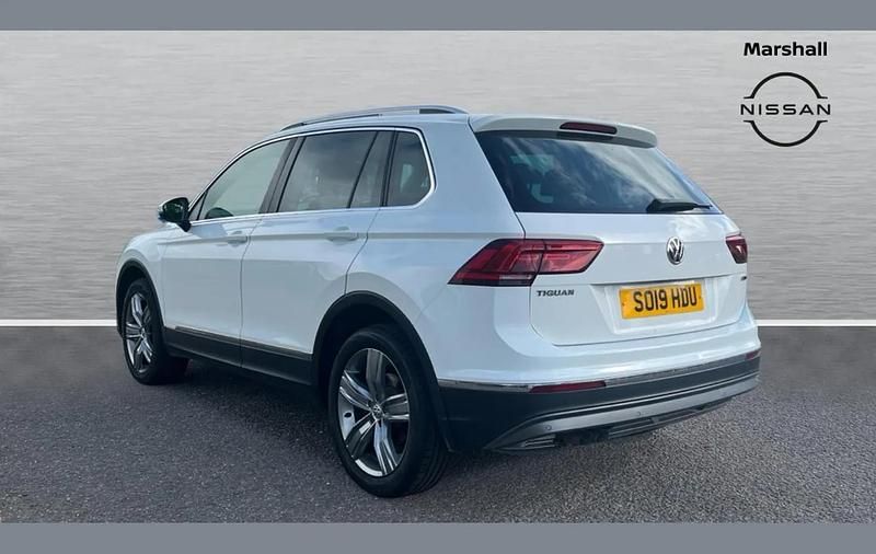 Used VW Tiguan SEL 150 HP (110 kW) 2019 White SUV