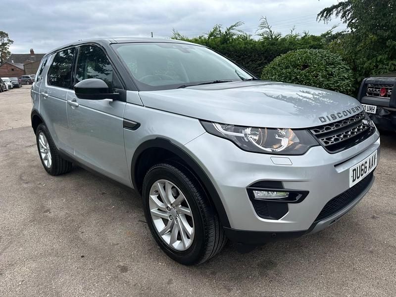 Silver Used 2016 Land Rover Discovery Sport SE SUV | £8,995 (Good price) - Image 1/4
