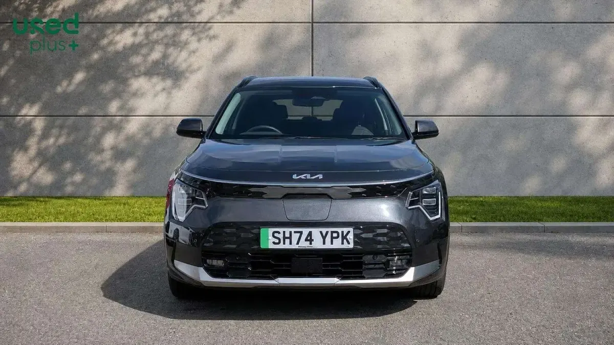 Used Kia Niro 150 kW (204 HP) 2025 Grey SUV