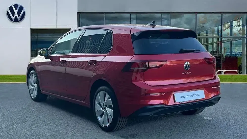 Used VW Golf VIII Match 115 HP (84 kW) 2025 Red Hatchback