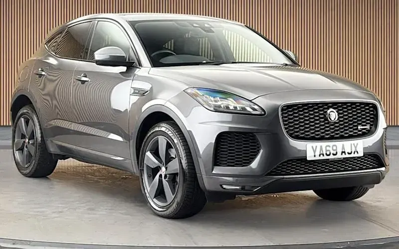 Used Jaguar E-Pace Chequered Flag 180 HP (132 kW) 2019 SUV