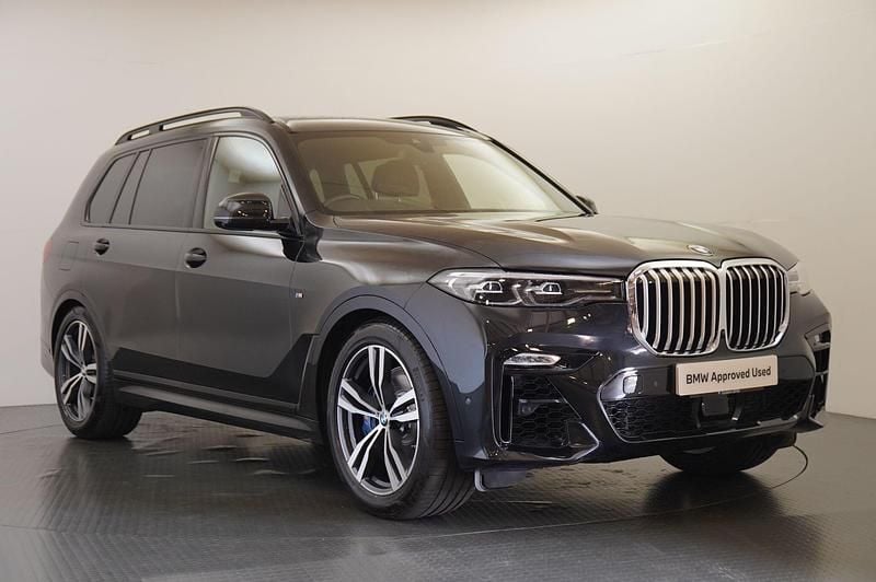 Black Used 2022 BMW X7 M Sport SUV | £55,999 (Super price) - Image 1/4
