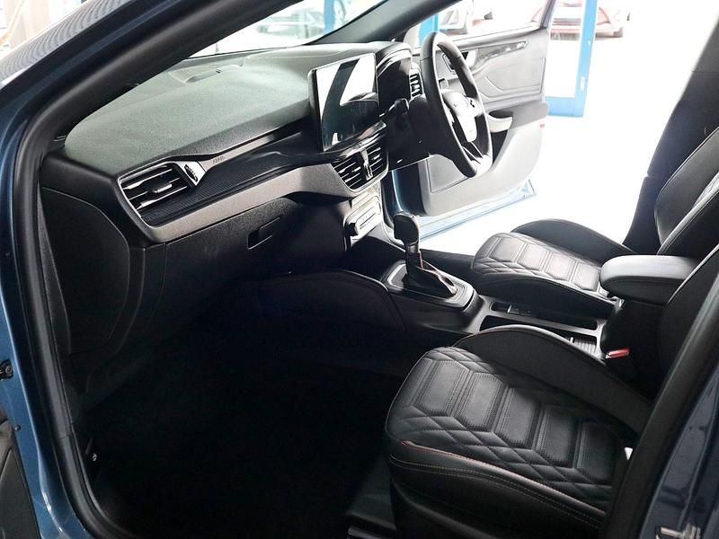 Used Ford Focus ST-Line X 2024 Blue Estate