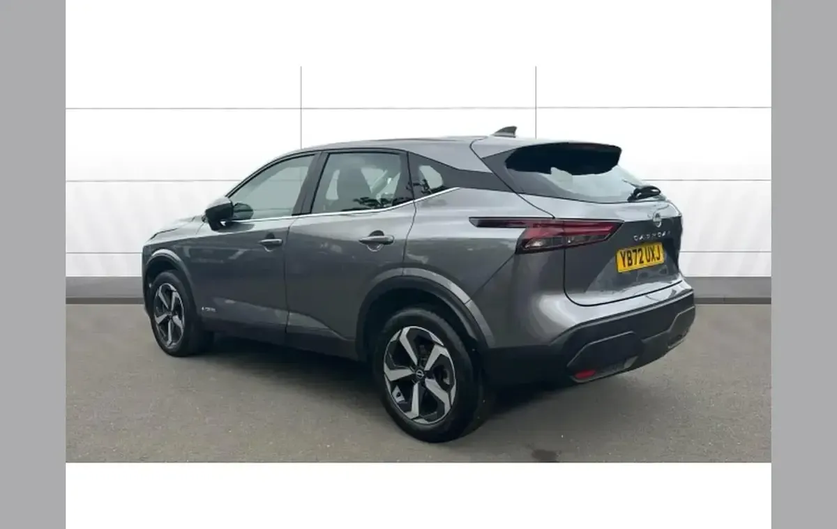 Used Nissan Qashqai Acenta Premium 190 HP (139 kW) 2022 Grey SUV