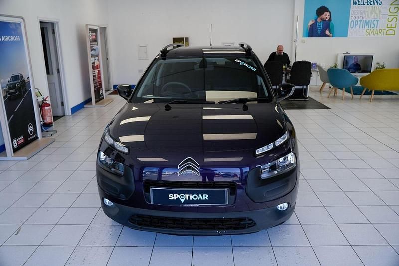 Używany Citroën C4 Cactus Flair 81 KM (59 kW) 2016 Purpurowy Hatchback