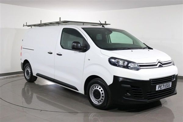 White Used 2021 Citroën Dispatch MPV | £10,560 (Fair price) - Image 1/1
