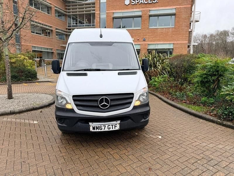 Used Mercedes Sprinter 140 HP (102 kW) 2018 White Van