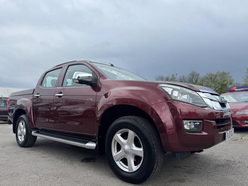 Używany Isuzu D-Max 2013 Czerwony Pickup