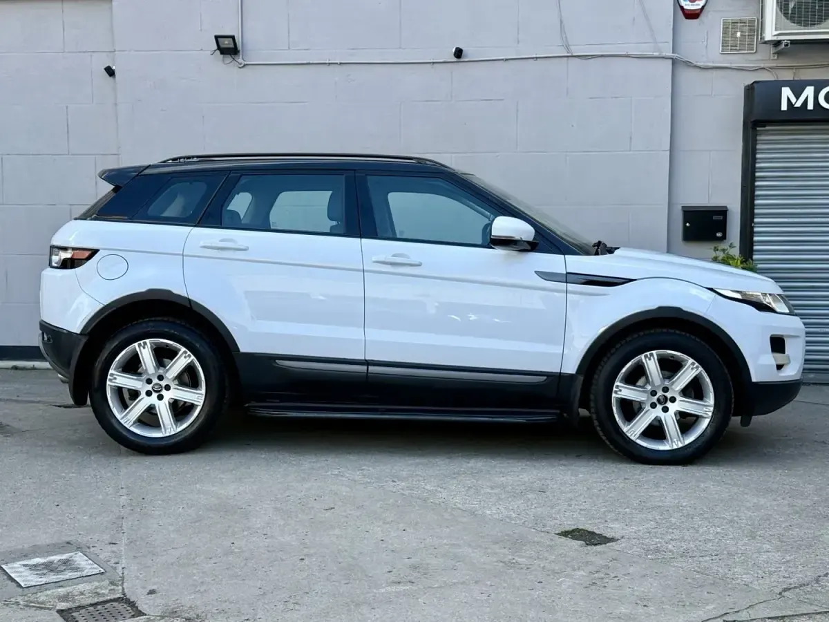Gebraucht Land Rover Range Rover evoque Pure 2012 Weiß SUV