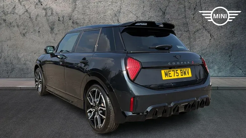 Used Mini Cooper S Hatch 201 HP (147 kW) 2026 Grey Hatchback