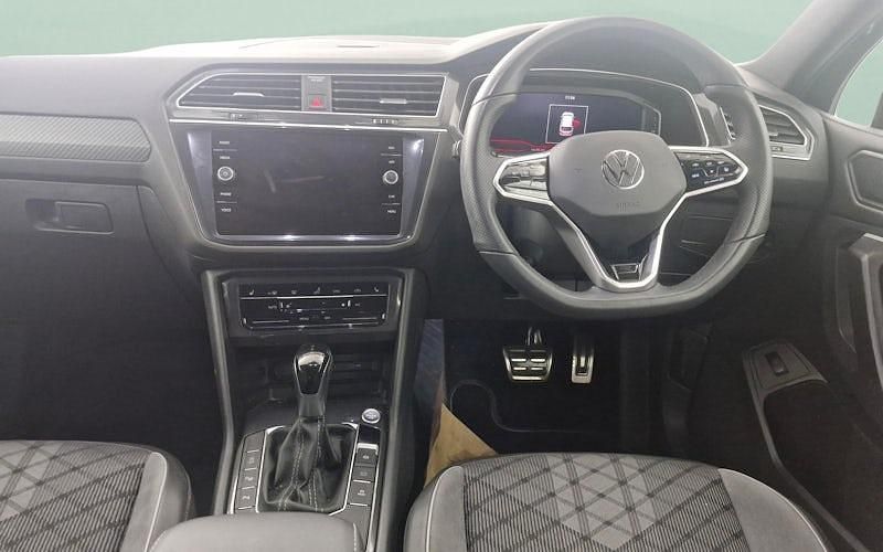 Used VW Tiguan Allspace R-line 150 HP (110 kW) 2024 Black SUV