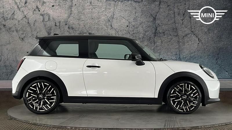 Usado Mini Cooper S Hatch 201 HP (147 kW) 2025 Branco Citadino