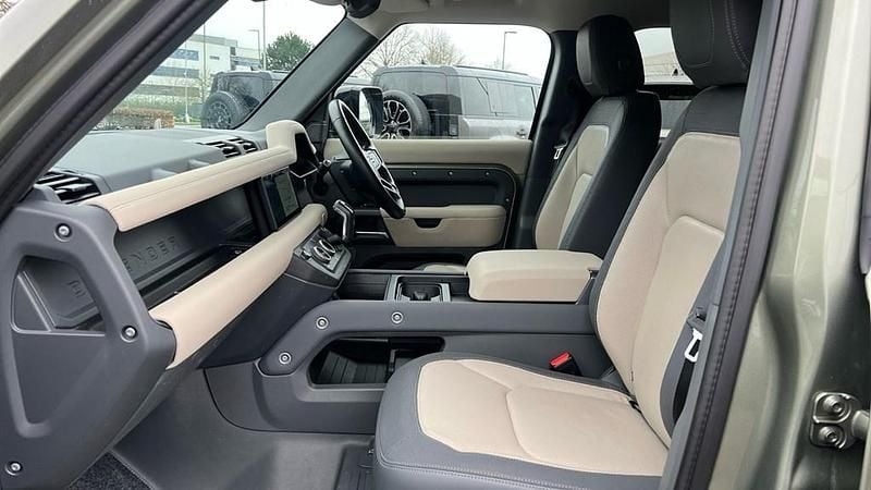 Used Land Rover Defender SE Dynamic 404 HP (297 kW) 2022 Green SUV