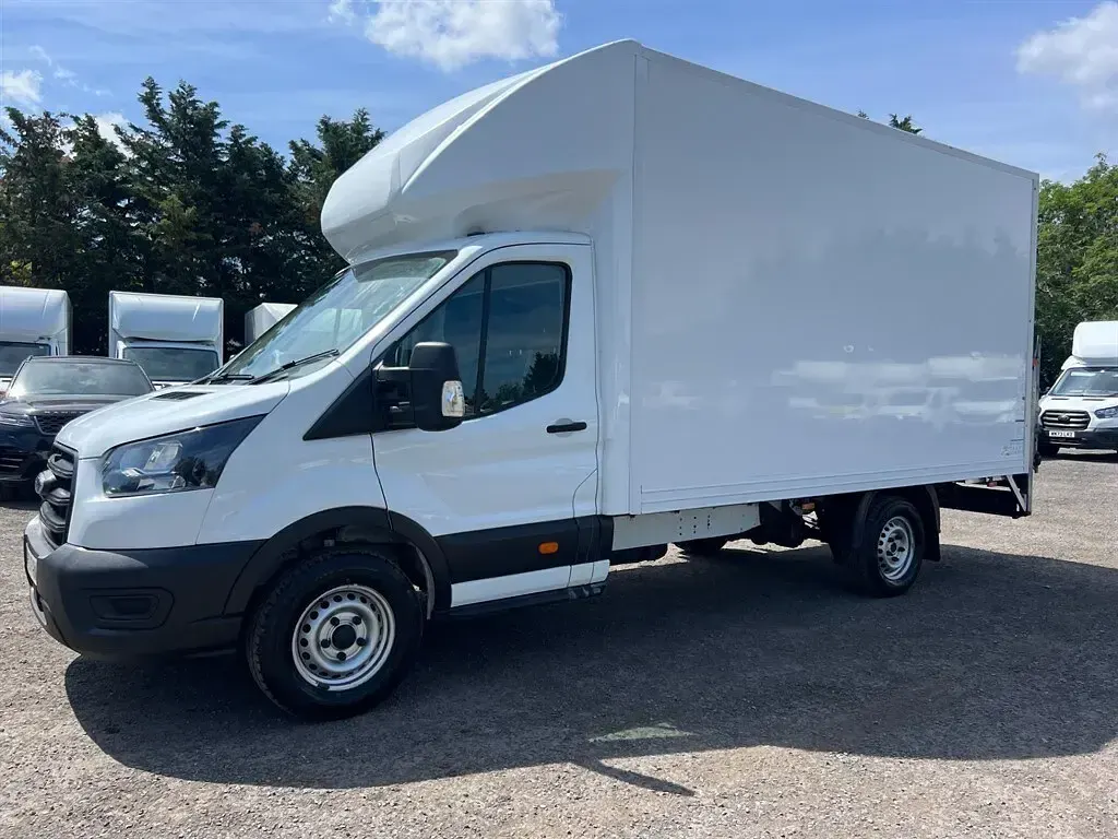 Used Ford Transit 130 HP (95 kW) 2023 White Cabriolet