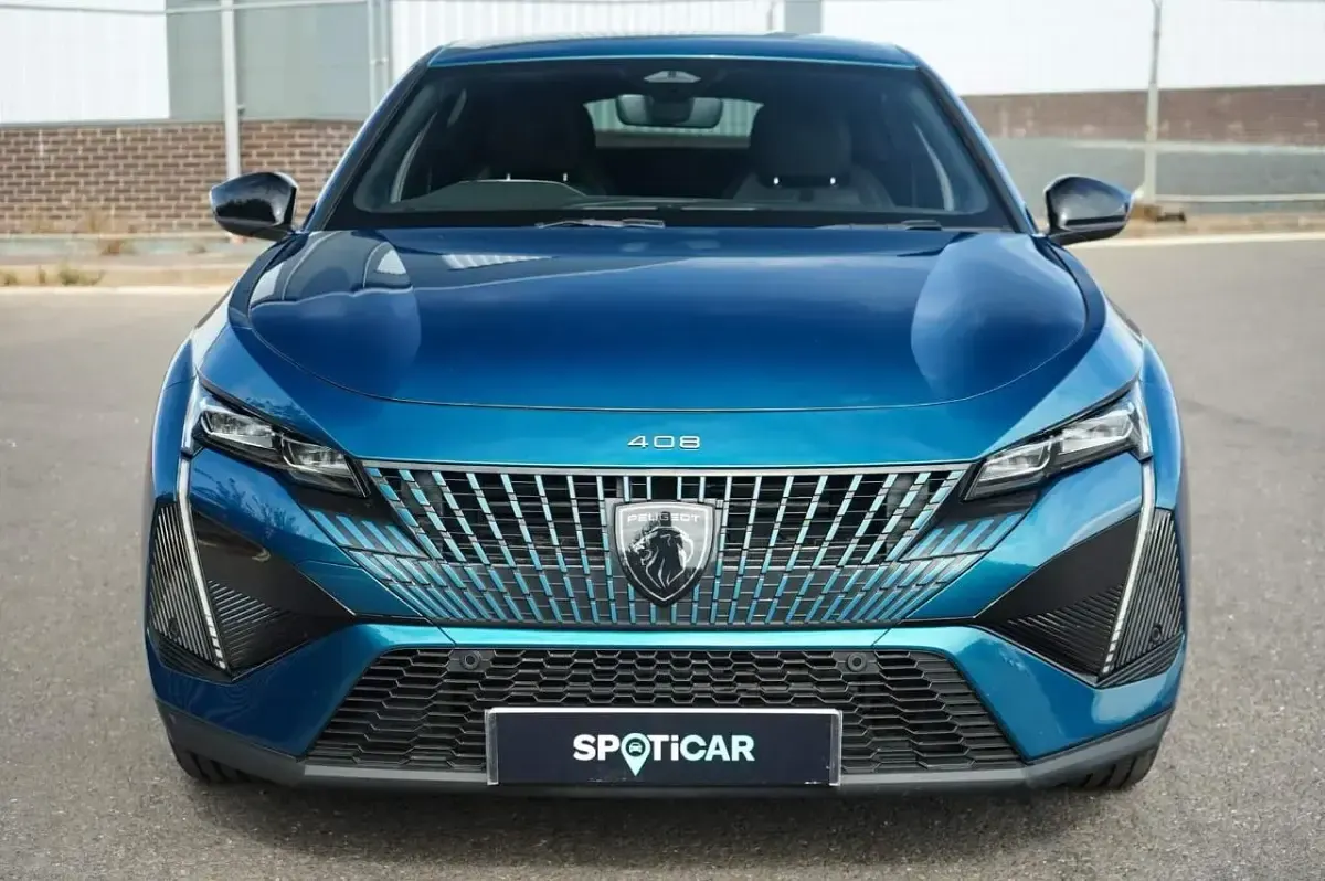 Used Peugeot 408 GT 134 HP (98 kW) 2025 Blue SUV