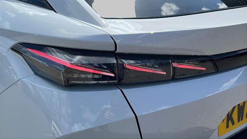 Used Peugeot 408 GT 134 HP (98 kW) 2025 White SUV