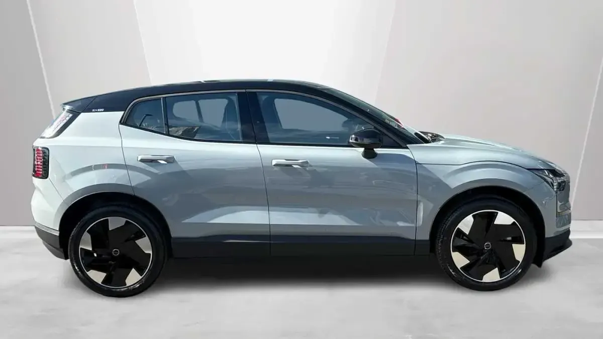 Used Volvo EX30 Plus 200 kW (272 HP) 2024 Grey SUV