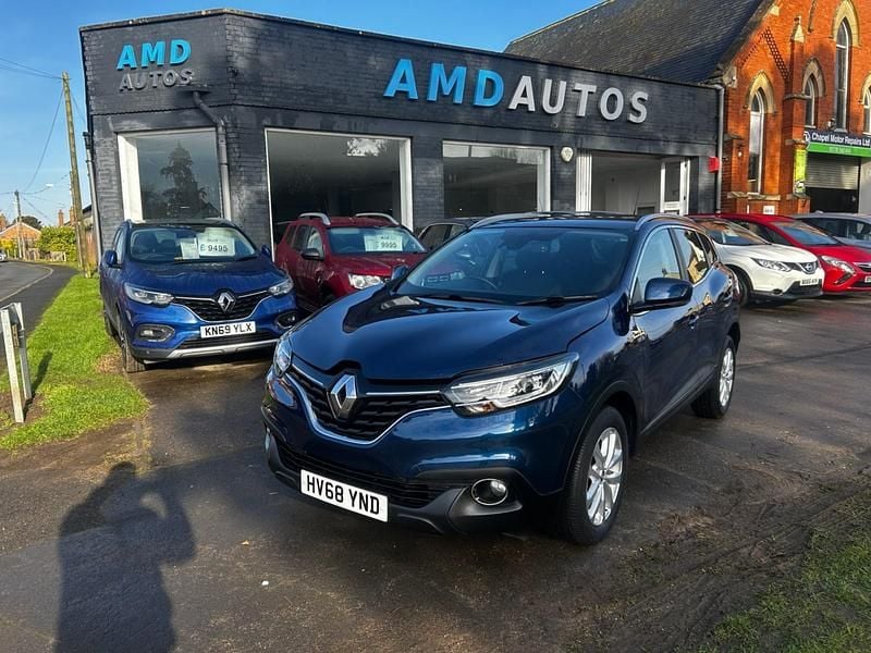 Blue Used 2018 Renault Kadjar Dynamique SUV | £6,695 (Super price) - Image 1/4