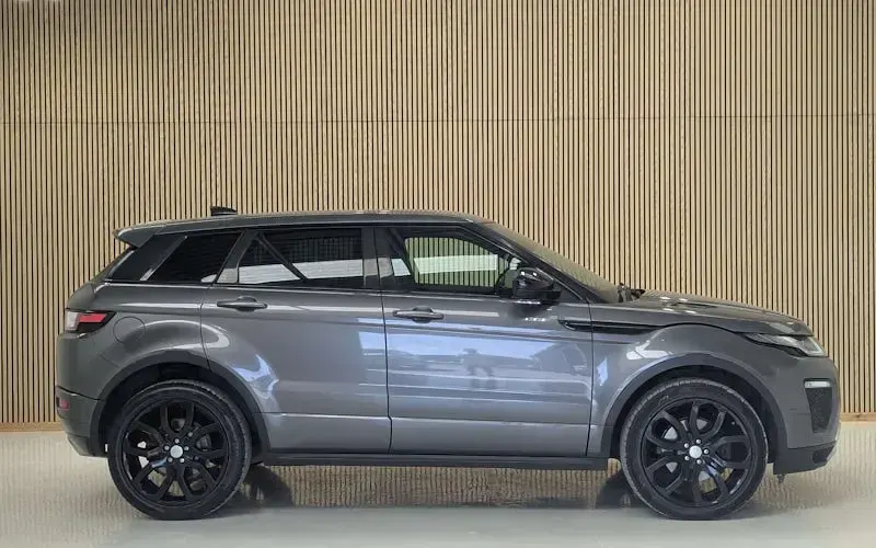 Used Land Rover Range Rover evoque HSE Dynamic 179 HP (131 kW) 2017 Grey SUV