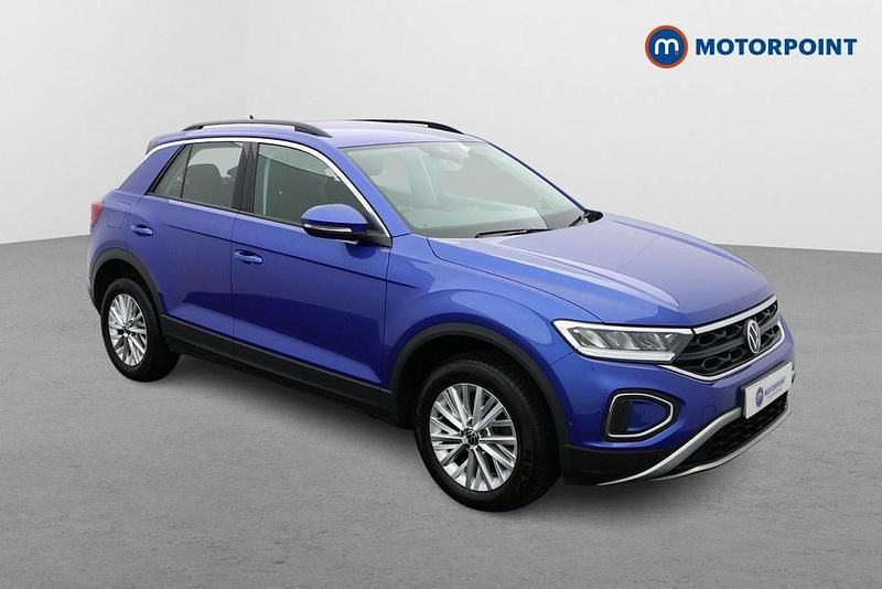 Blue Used 2023 VW T-Roc Life SUV | £20,449 (Fair price) - Image 1/4
