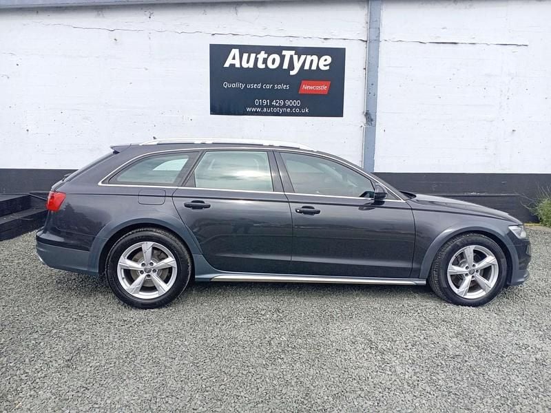Used Audi A6 Allroad Advanced 2012 Grey Estate